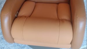 Pillow top recliner