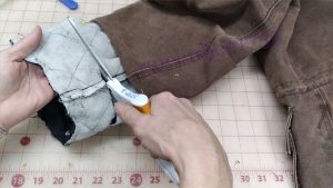 Shorten Jacket Sleeve (5)
